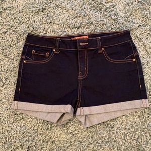 Wax Women's Juniors Mid-Rise Denim Shorts